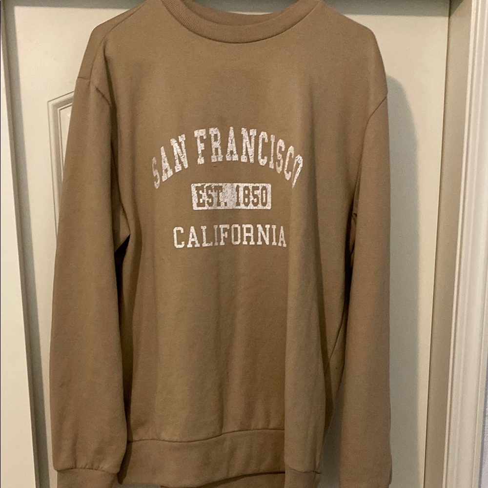 Men's crewneck